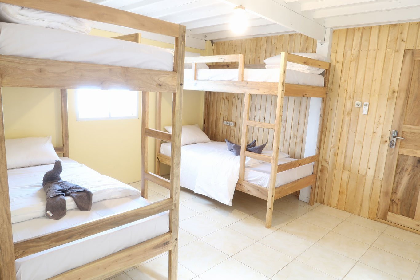 hostel-bira-dormroom1